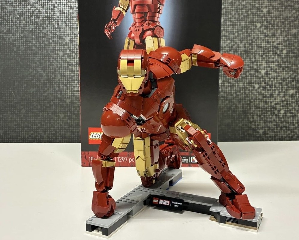 Lego Iron Man Mark 3 (76344) – Superhero Landing Alt Build