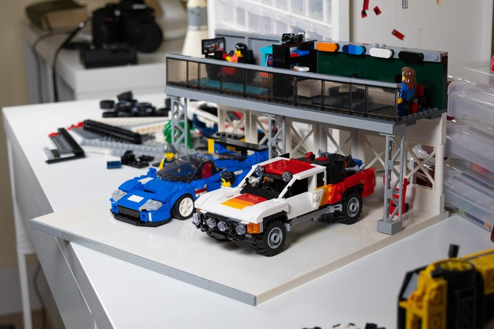 Lego Speed Champions Display Garage
