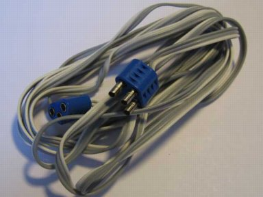 Lego Electric, Wire 12V / 4.5V with three Leads, with Blue Male and Female Connectors, 200cm long