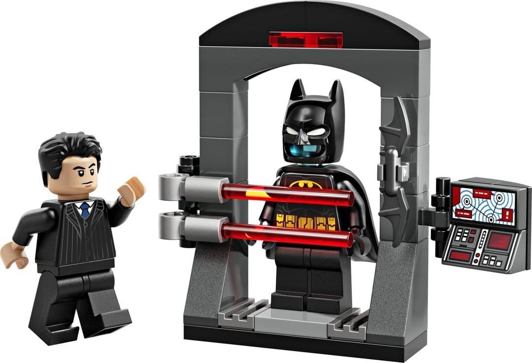 Lego Batman: Bruce Wayne and the Batsuit