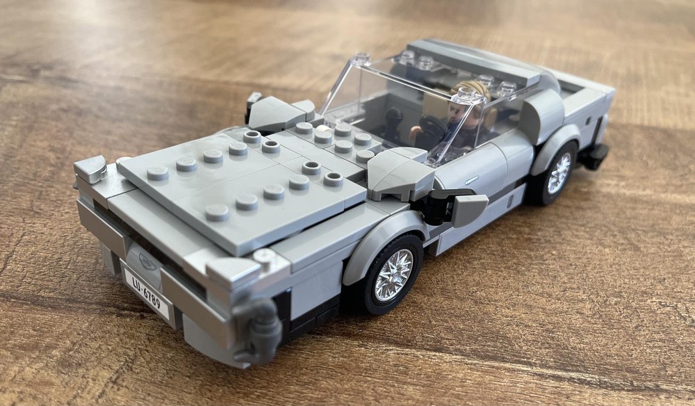 Lego Lowrider 76911