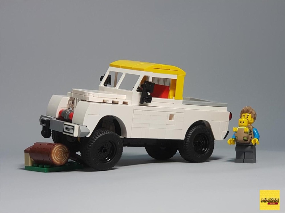 Lego 1967 Land Rover Series 2A 109 Pick-up