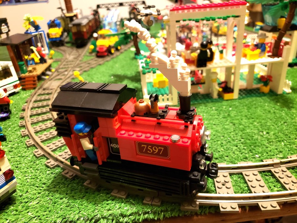 Lego 0-4-0 Pannier Tank Engine