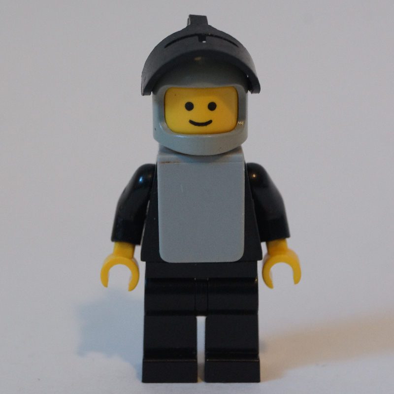Lego Knight (Yellow Castle) - Black with Visor