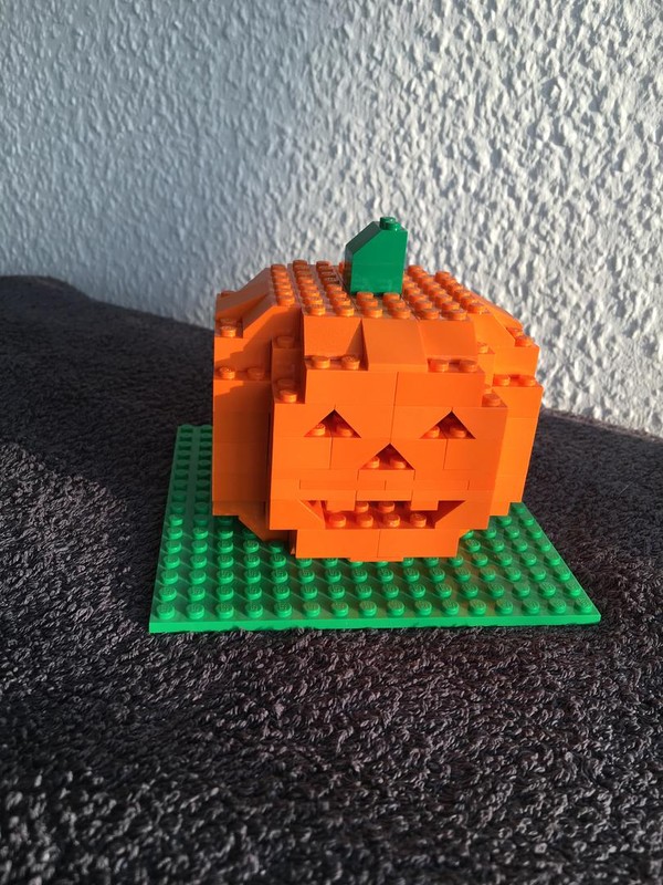 Lego Halloween Pumpkin