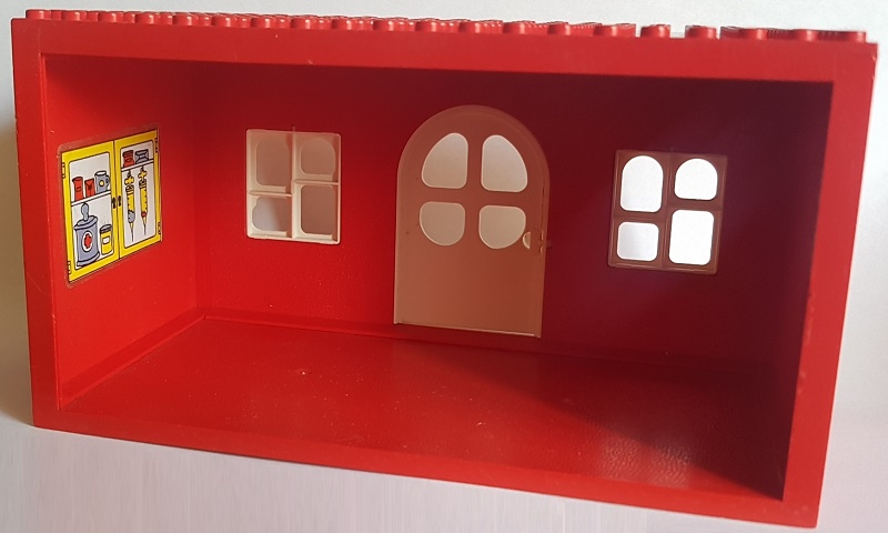 Lego Fabuland House Block 10 x 20 x 9 with White Door and Windows with Medical Cabinet with Yellow Doors Pattern (Sticker) - Sets 137-1 / 347-3 / Red