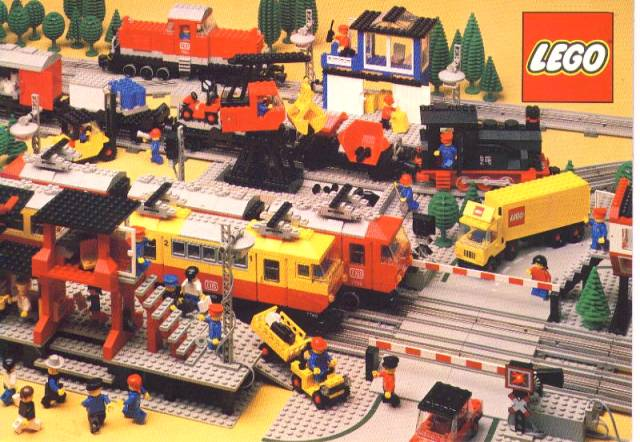 Lego 1983 Medium Train Dutch ((NL) 100706/100806)