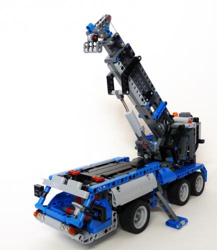 Lego Mobile Crane 8052