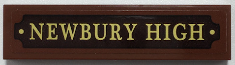Lego Tile 1 x 4 with Gold 'NEWBURY HIGH' on Dark Brown Plaque Pattern (Sticker) - Set 70425