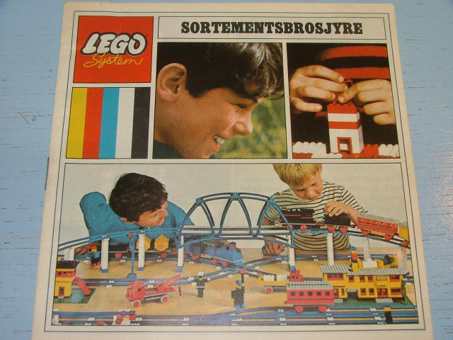 Lego 1968 Large Norwegian (3251-No)