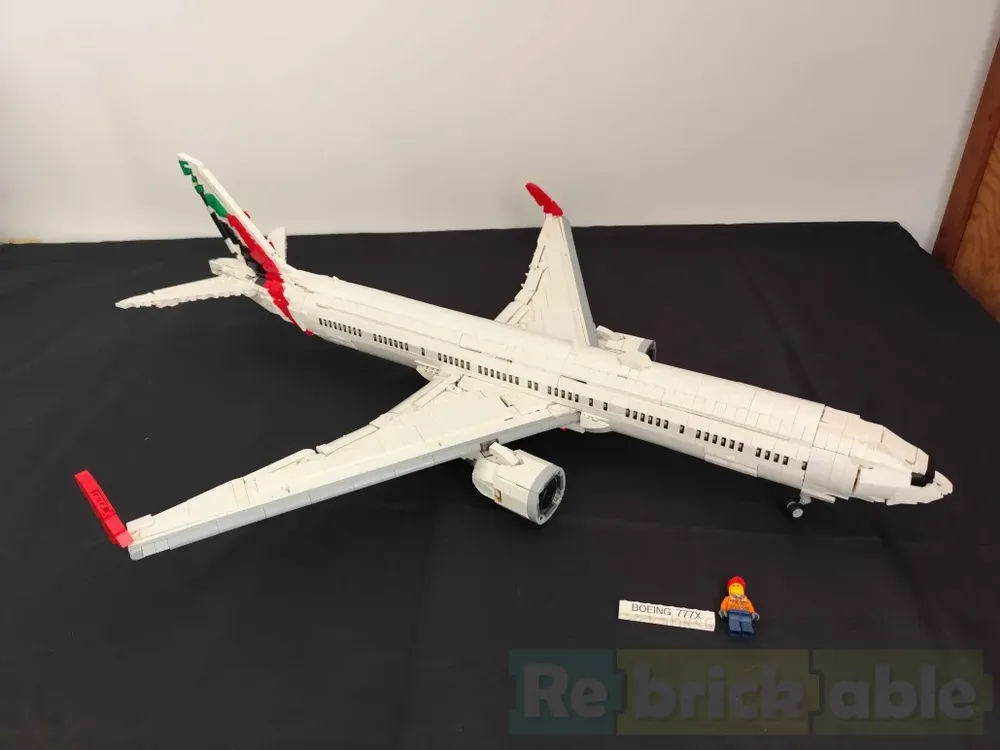 Lego Emirates Boeing 777X with interior