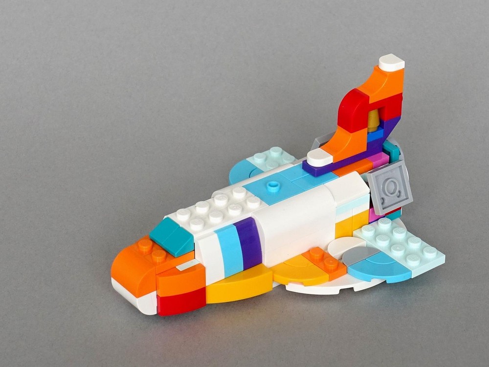 Lego 31140: Rainbow Shuttle