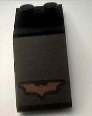 Lego Windscreen 5 x 2 x 1 2/3 with Red Bat with Black Outline Pattern (Sticker) - Set 7888 / Black