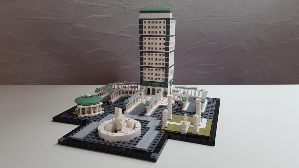 Lego Park Hotel