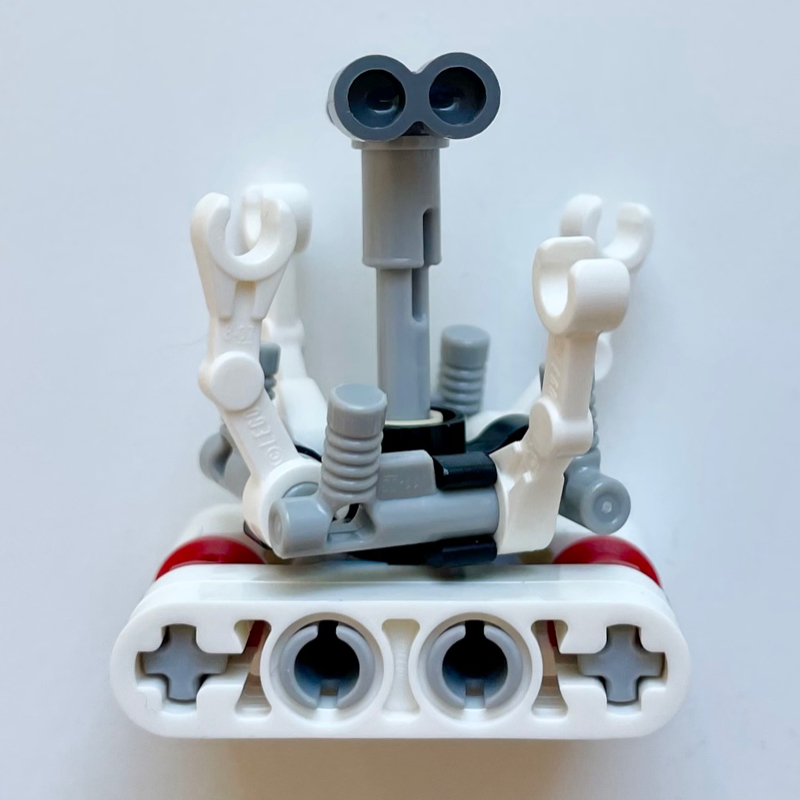 Lego Treadwell Droid