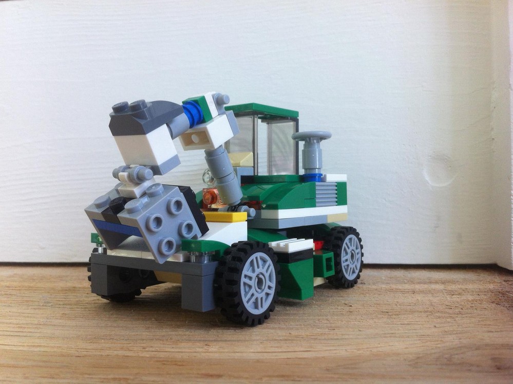 Lego 31056 Minifigure Scale Digger
