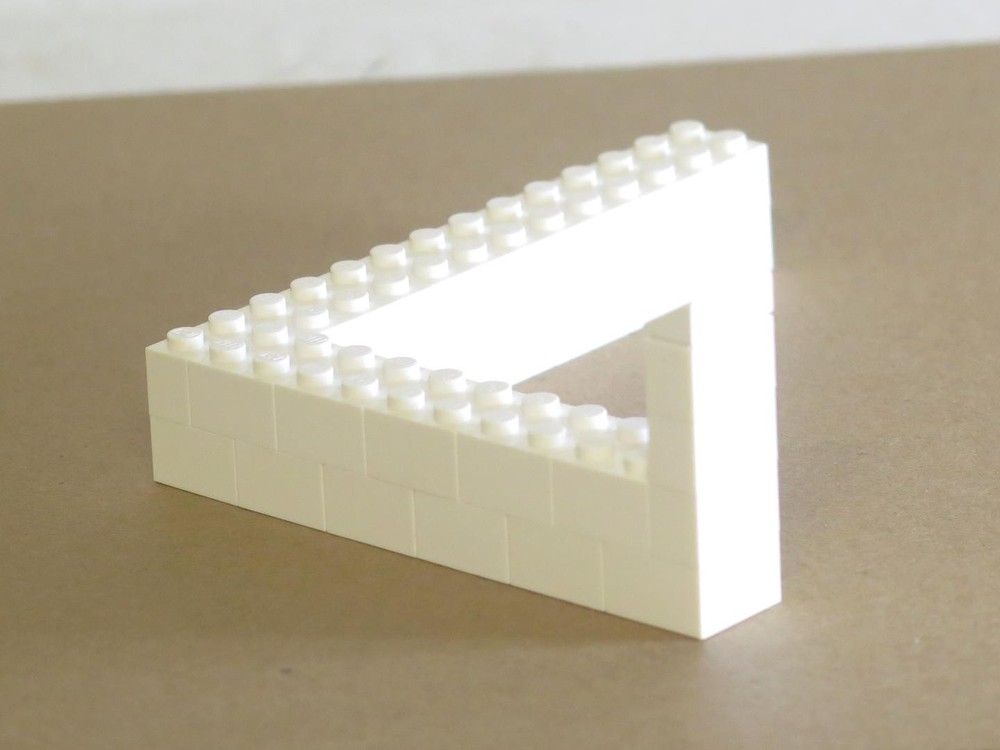 Lego Impossible triangle