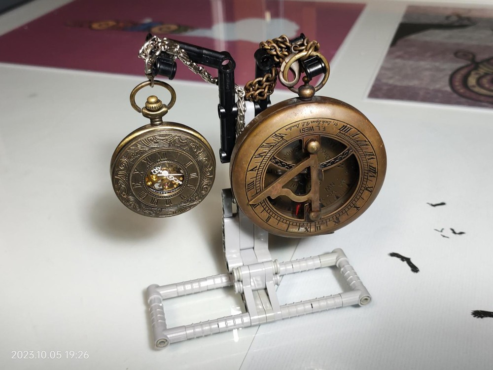 Lego Pocket Watch Stand
