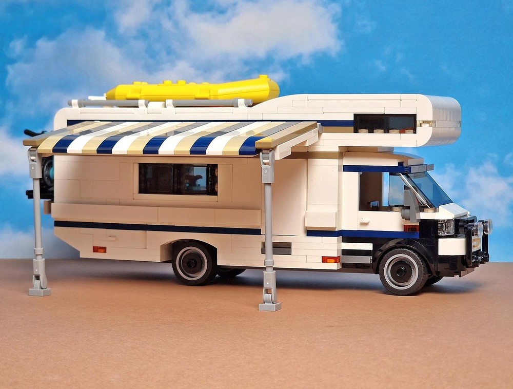 Lego CamperVan With Canopy