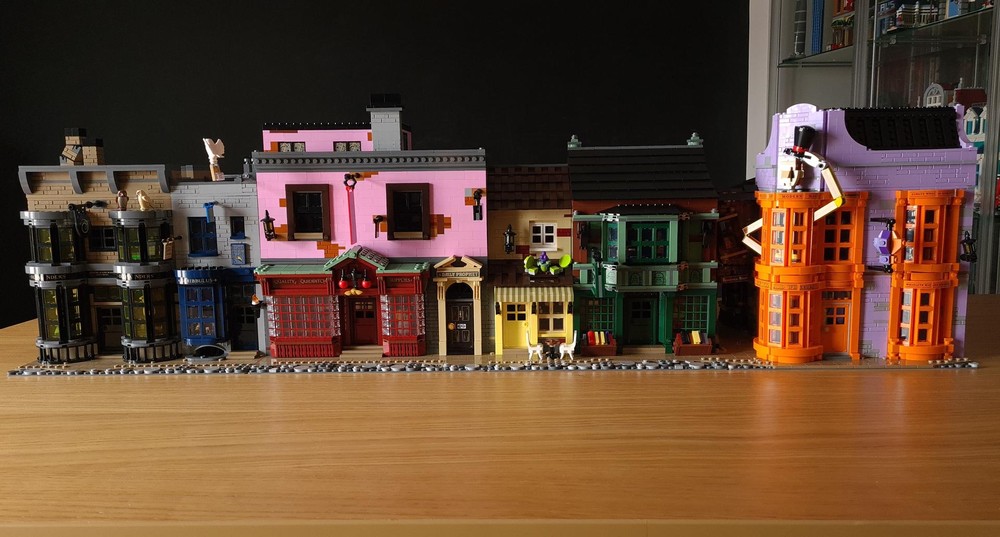 Lego Modular Diagon Alley