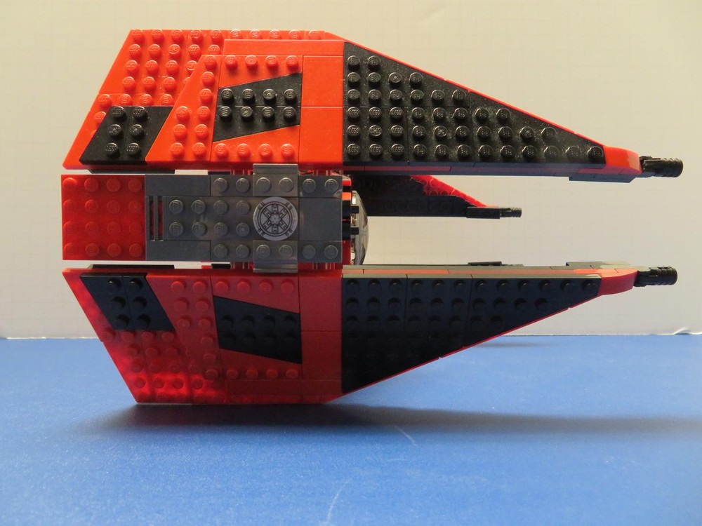 Lego Major Vonreg’s TIE Fighter MOC (Interceptor Mod)