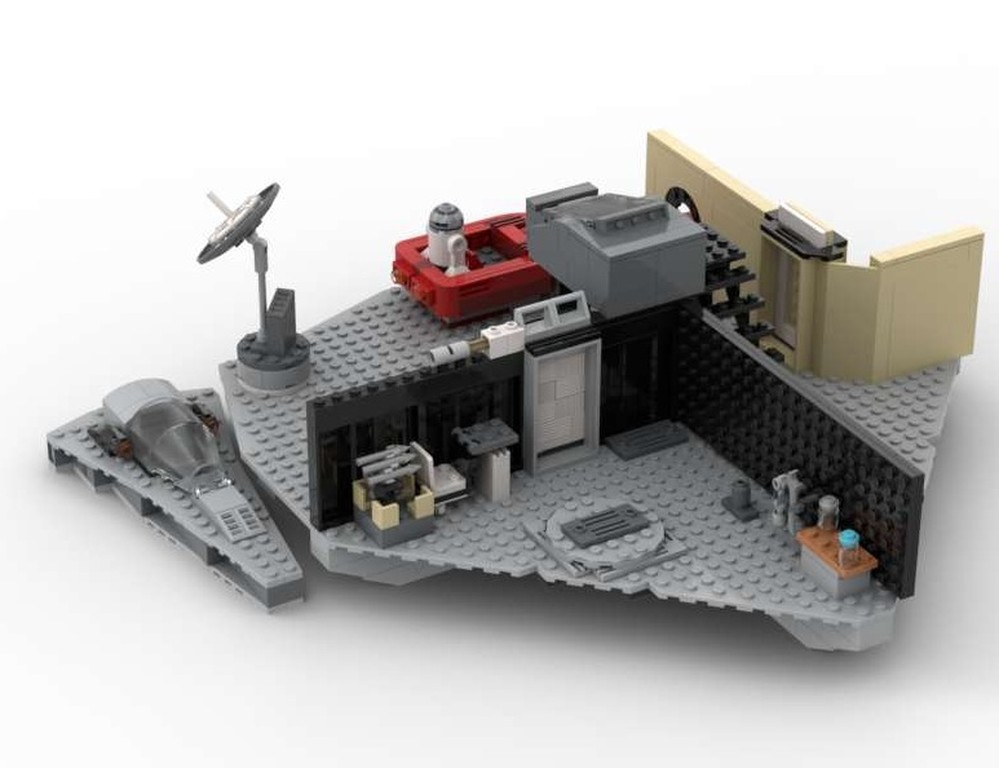 Lego battele ship with R2-D2 gadgets