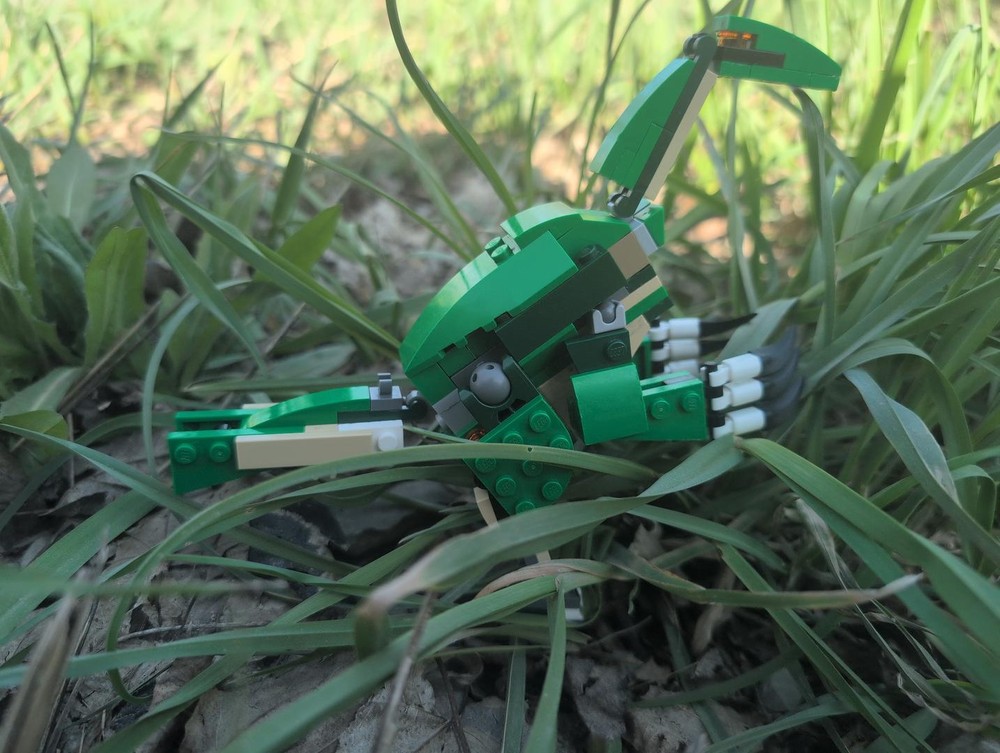 Lego paleo accurate Therizinosaurus (Habakkuk)