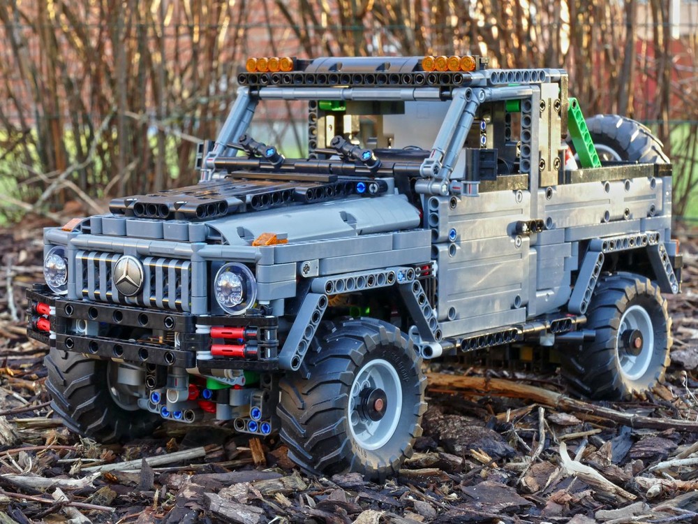 Lego Mercedes Benz G-Wagen (42129 B-Model)