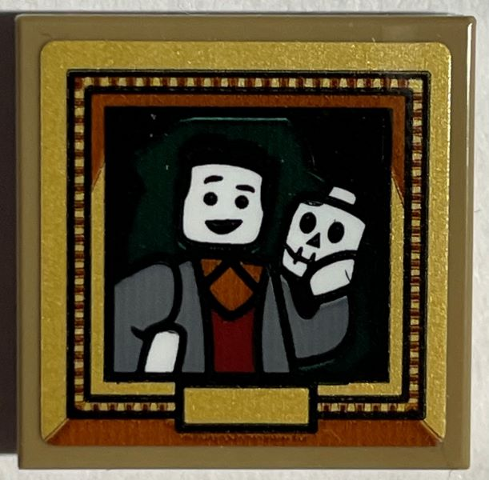 Lego Tile 2 x 2 with Picture of Minifigure with White Skull in Gold Frame Pattern (Sticker) - Set 76408 / Dark Tan