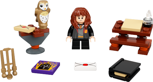 Lego Hermione's Study Desk