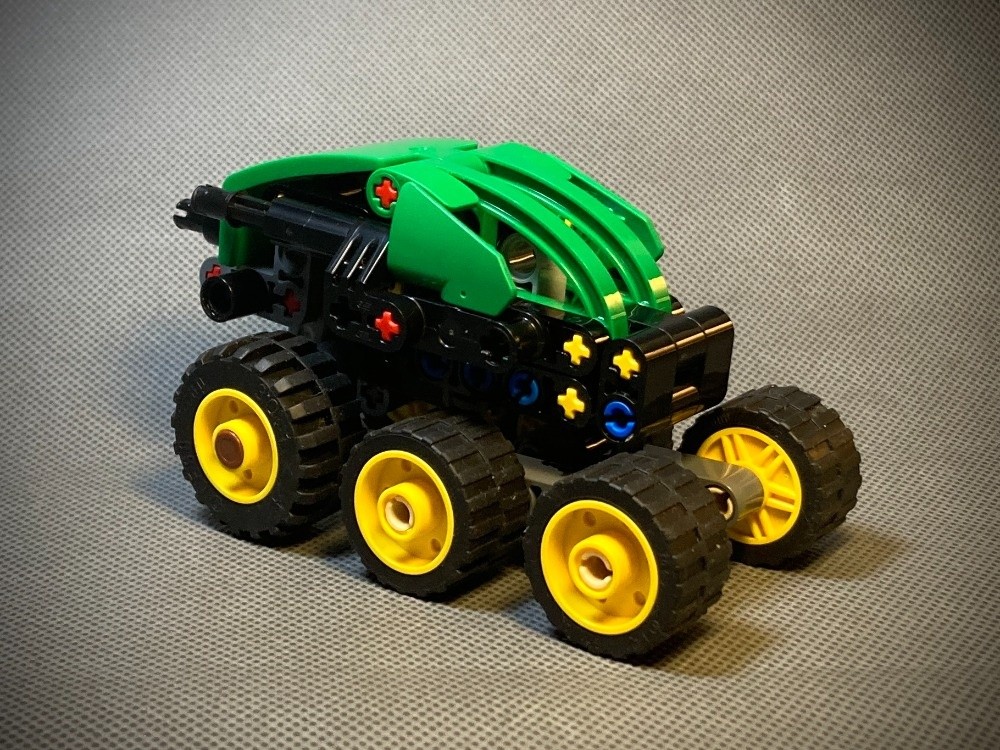 Lego 42218 I.N.S.E.C.T. vehicle