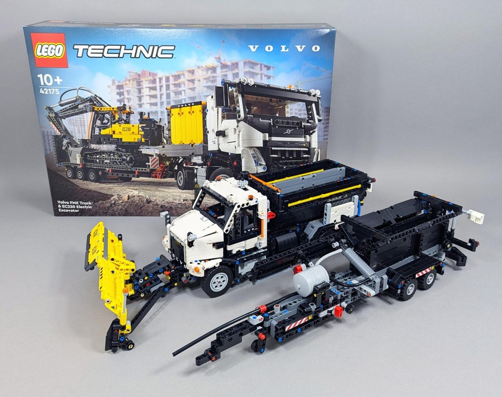 Lego 42175 Volvo VHD Snow Plow