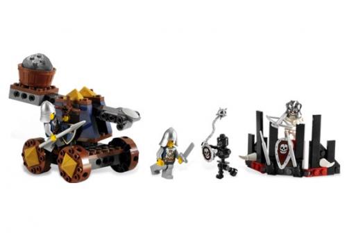 Lego Knights' Catapult Defense
