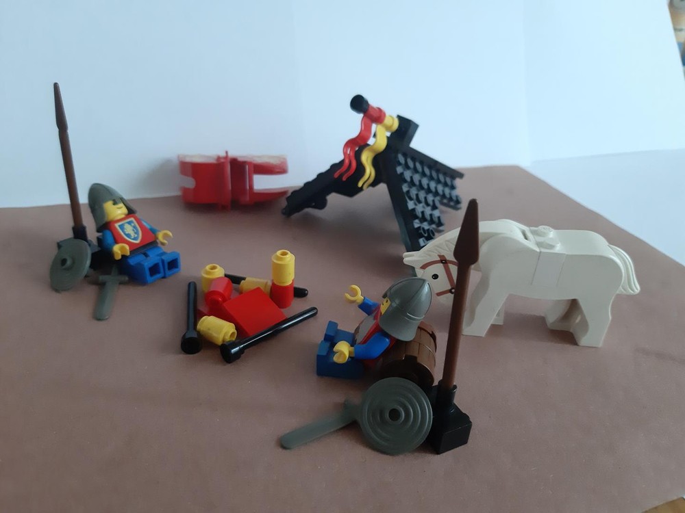 Lego 6039-1 take a rest