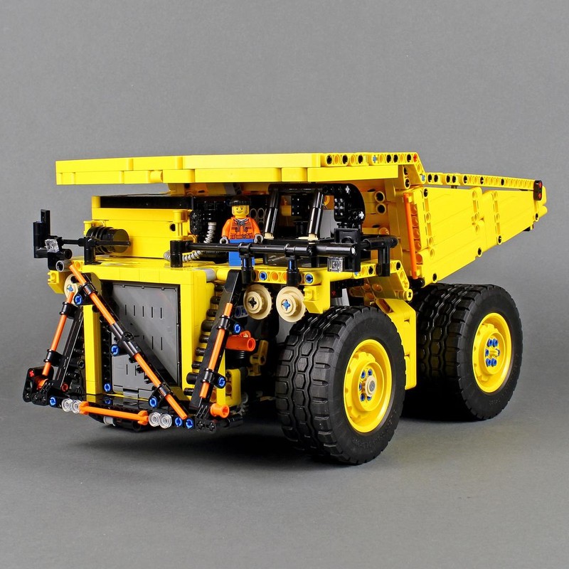 Lego 42114 Mining Dump Truck