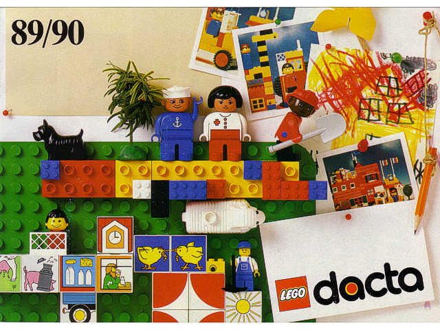 Lego 1989 Medium Dacta International 89/90 (110983/111083)