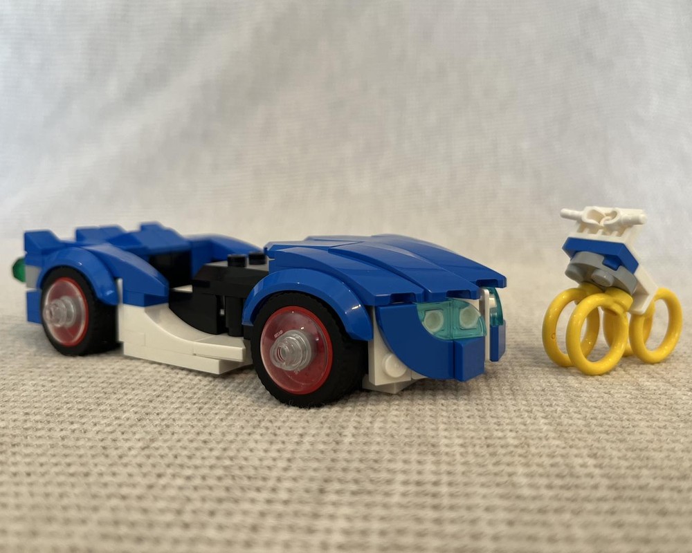 Lego [FREE] 2x 77117 Windscreenless Supercar + Bicycle