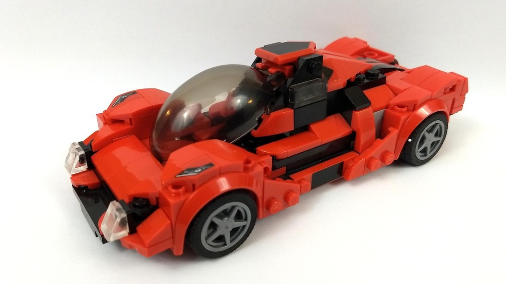Lego Concept Sports Car: Speed Champions Ferrari F8 Tributo Rebuild