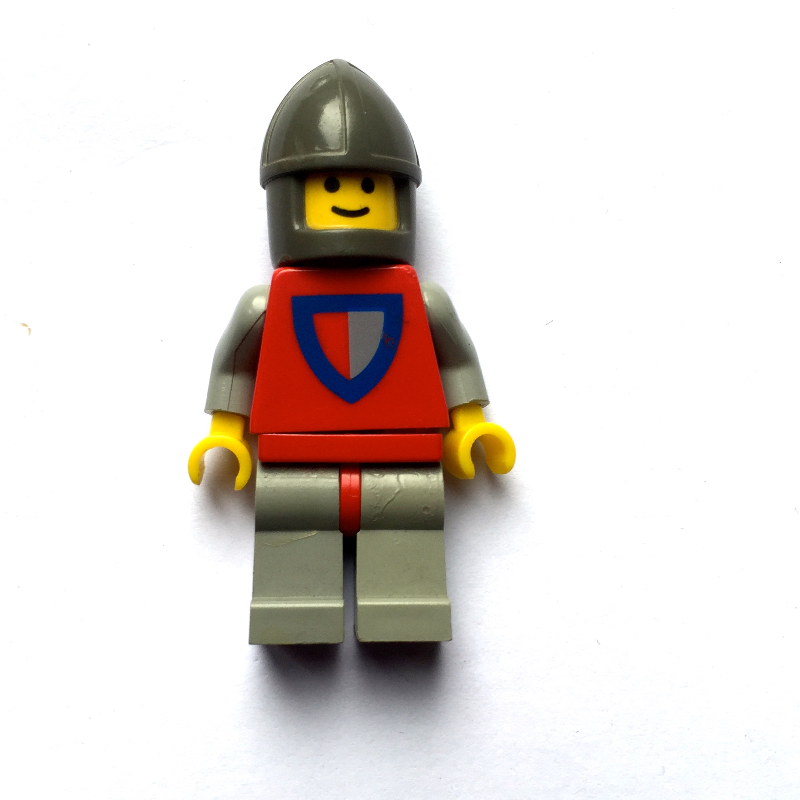 Lego Knight (Halved Shield) - Light Gray Legs, Chin-Guard