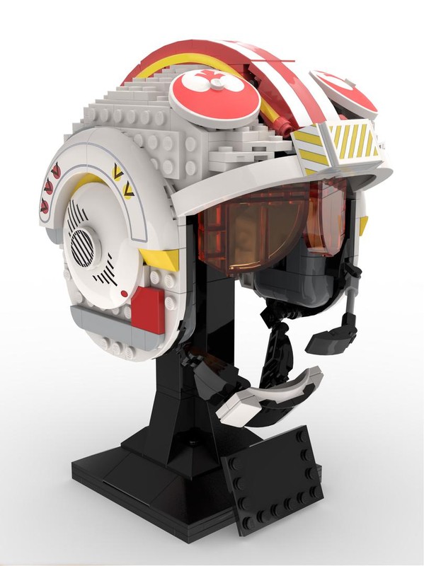 Lego 'Fix' for Red Five Helmet