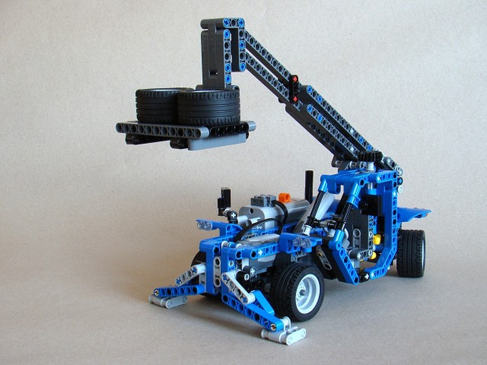Lego 8052: Telehandler