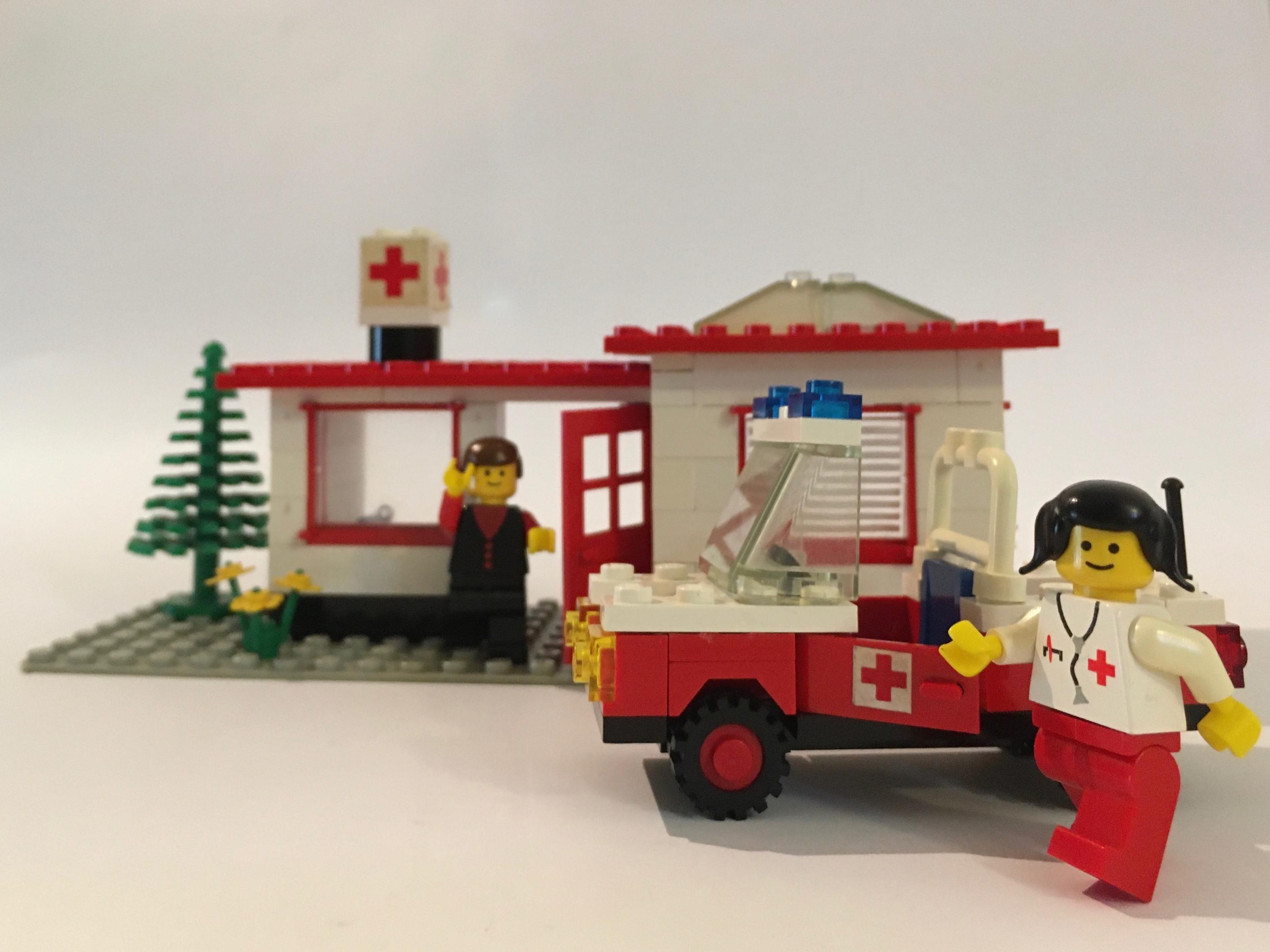 Lego Paramedic Unit