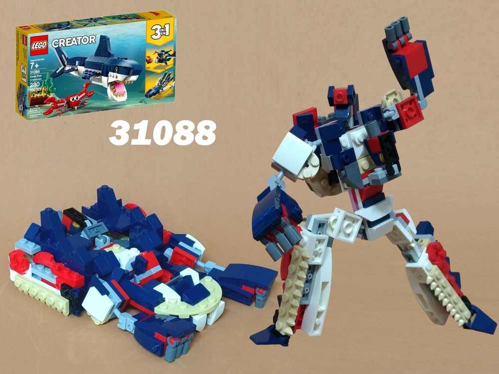 Lego Thundertank Transformer from LEGO Creator set 31088: Deep Sea Creatures