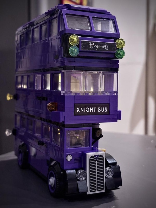 Lego Modified Lego new Knight Bus 76446