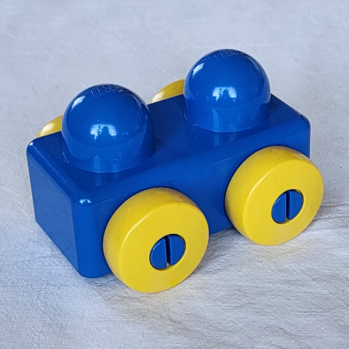Lego Primo Vehicle Wagon without Tow Hitches / Blue