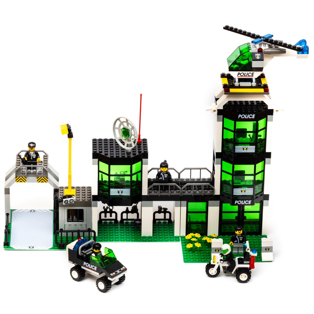 Lego Command Post Central