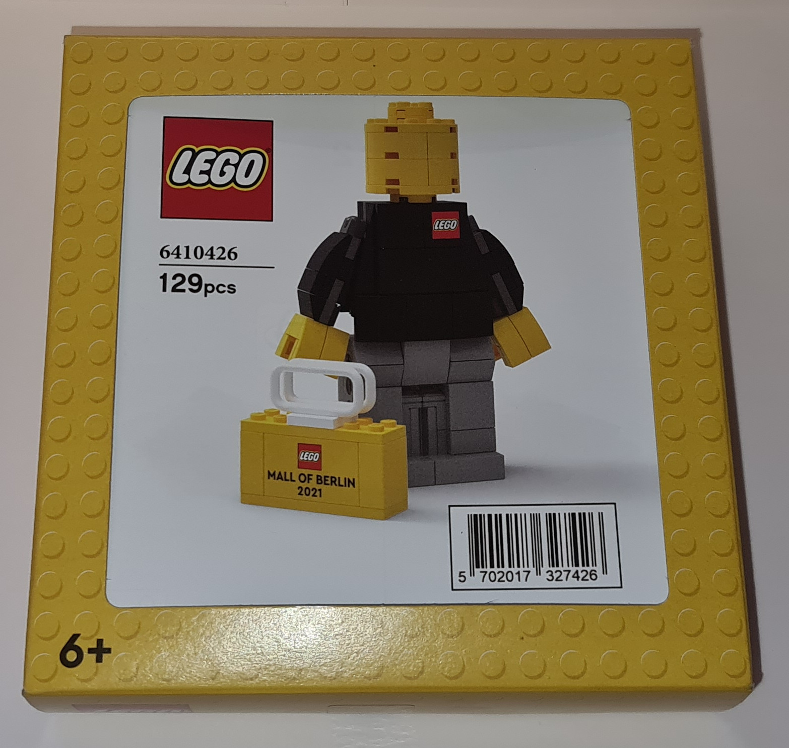 Lego Mall of Berlin Brand Store Opening Associate Figure