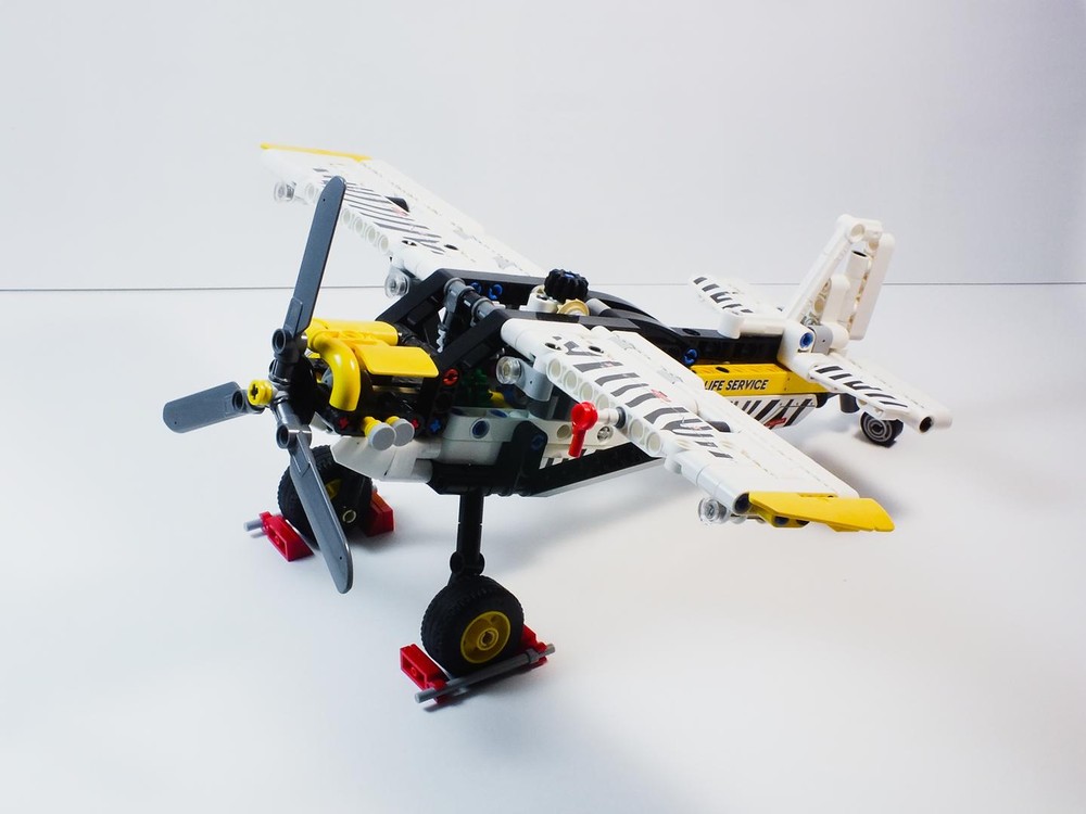 Lego Improved Bush Plane