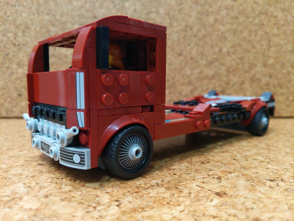 Lego Isuzu FTR - 76903