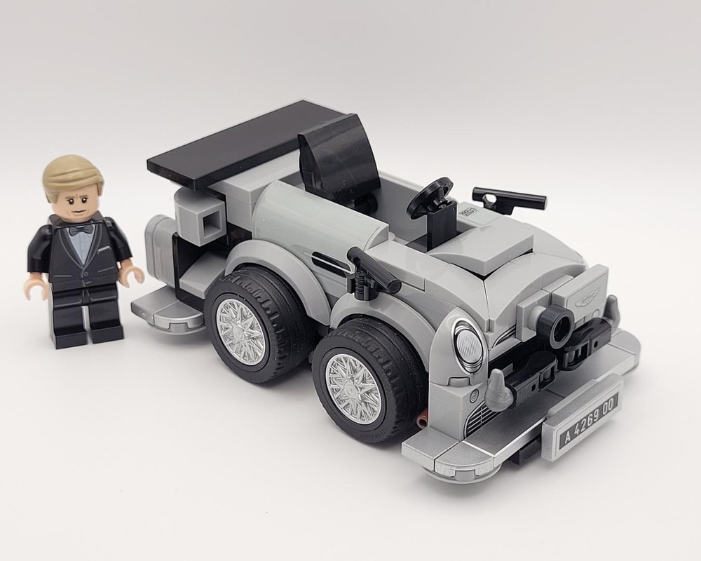 Lego Tooned Aston Martin DB5